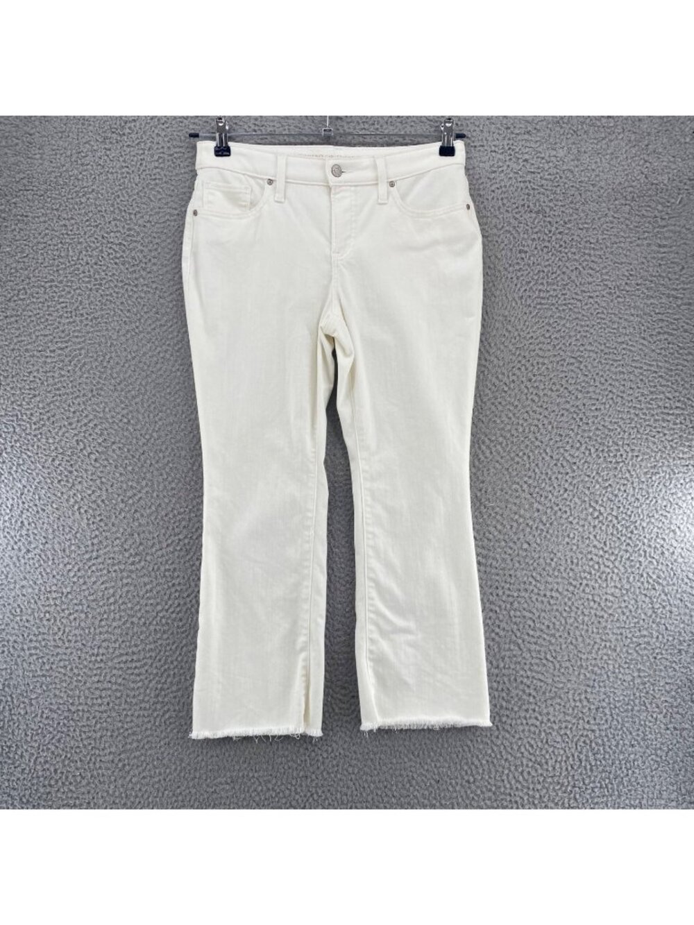 Chicos Jeans Women 0P US 4 Petite White Twill So Slimming Girlfriend Kick Flare